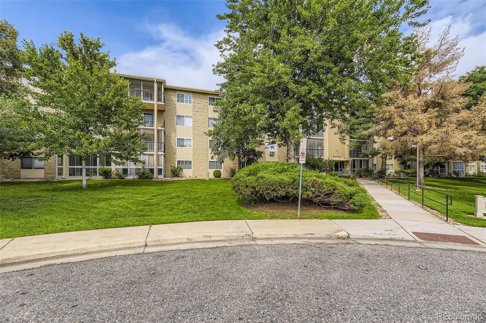 MLS Image #10 for 13635 e bates avenue,aurora, Colorado