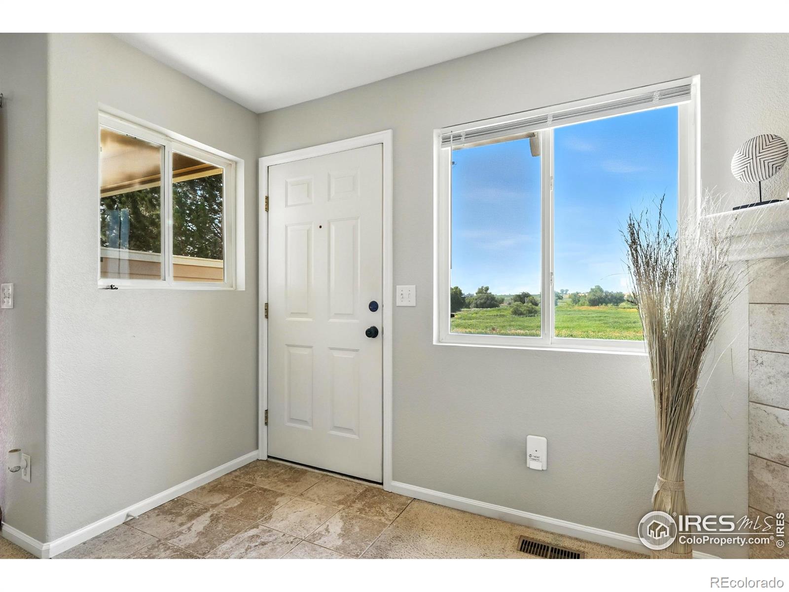 MLS Image #4 for 1601  great western drive,longmont, Colorado