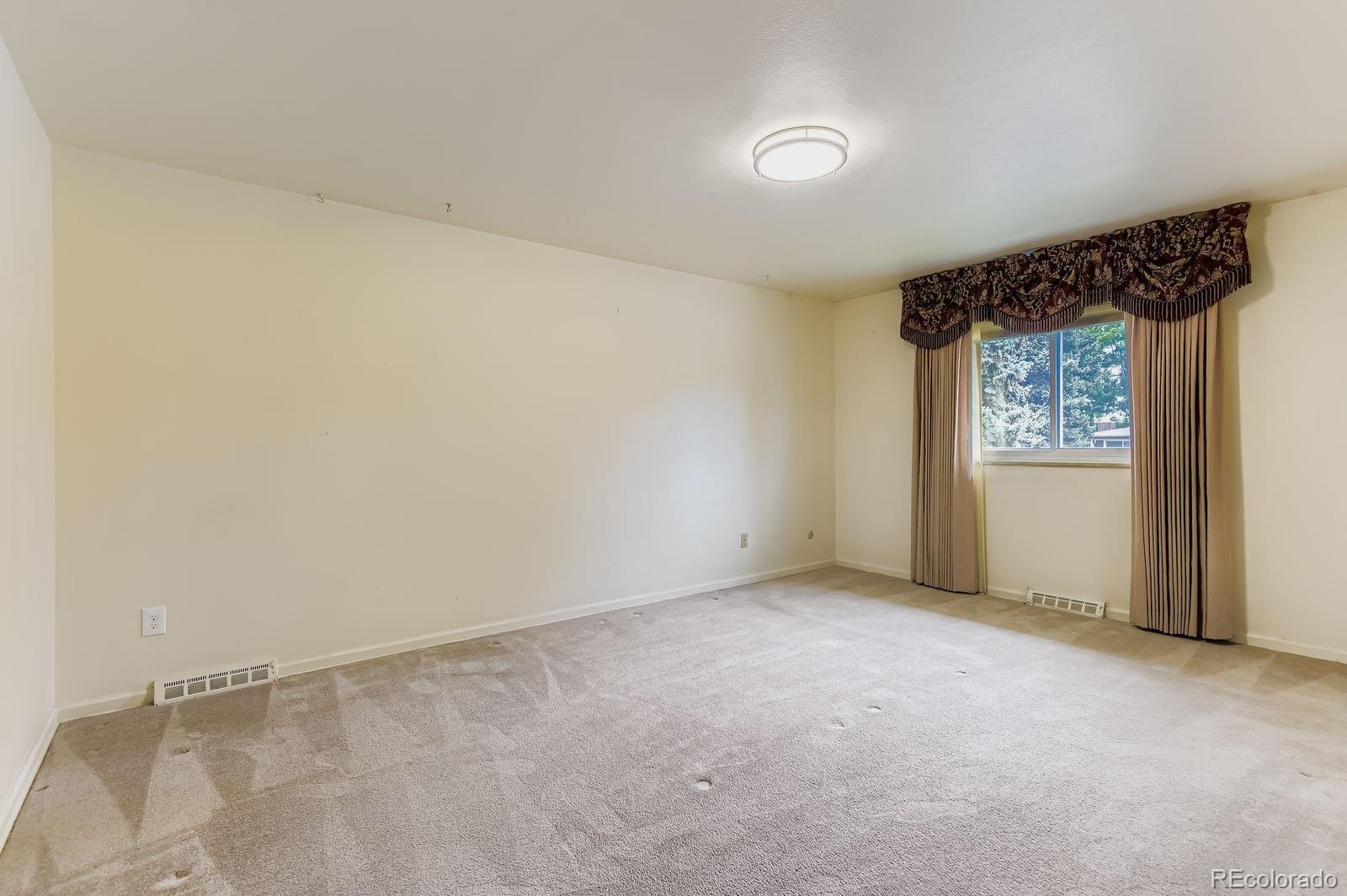 MLS Image #13 for 6801 s gilpin circle,centennial, Colorado