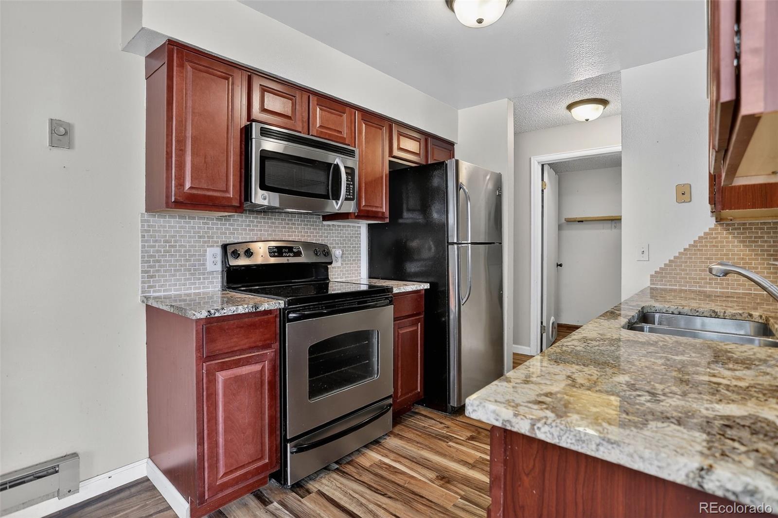 MLS Image #13 for 8100 w quincy avenue,littleton, Colorado