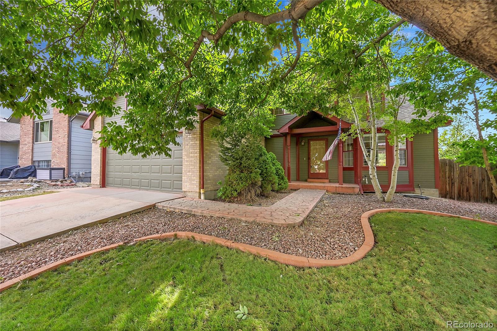MLS Image #1 for 5421 s vivian street,littleton, Colorado