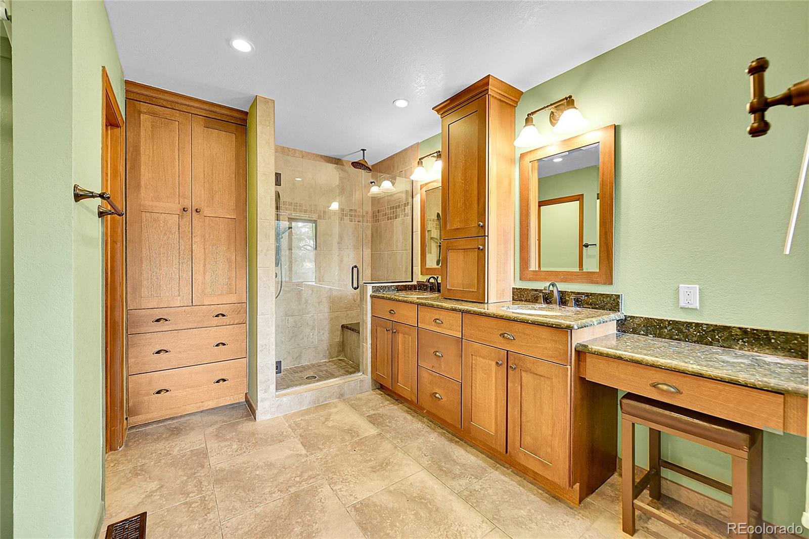 MLS Image #14 for 5421 s vivian street,littleton, Colorado