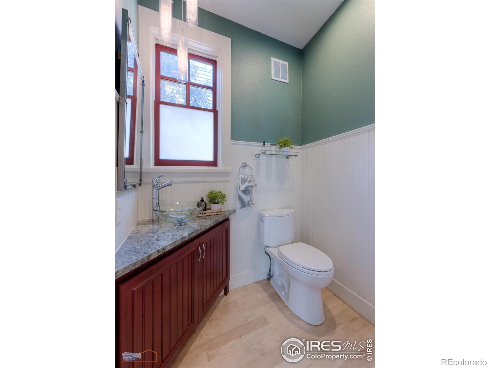 MLS Image #15 for 1028  katy lane,longmont, Colorado