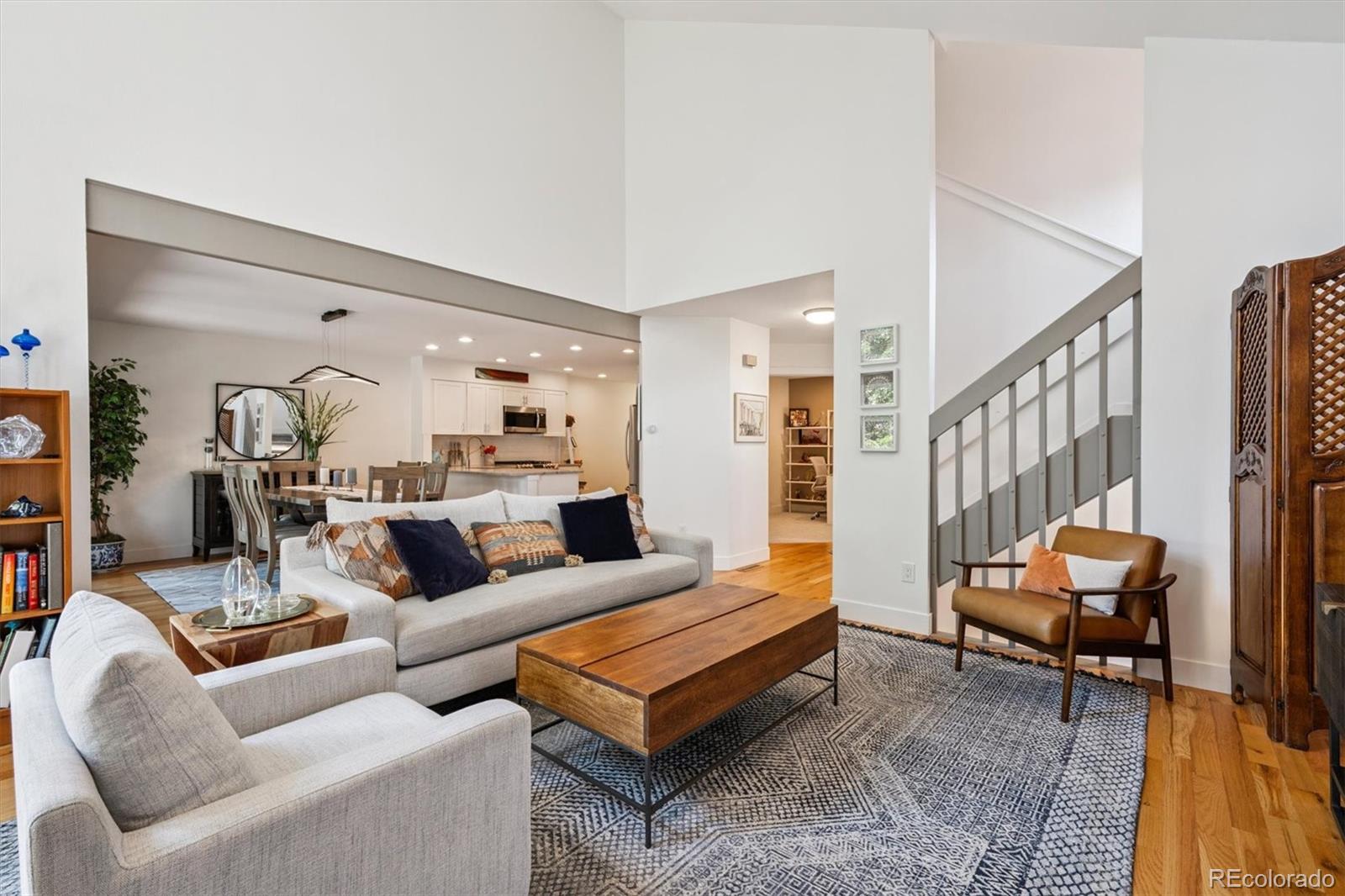 MLS Image #4 for 5453  coyote canyon way,morrison, Colorado