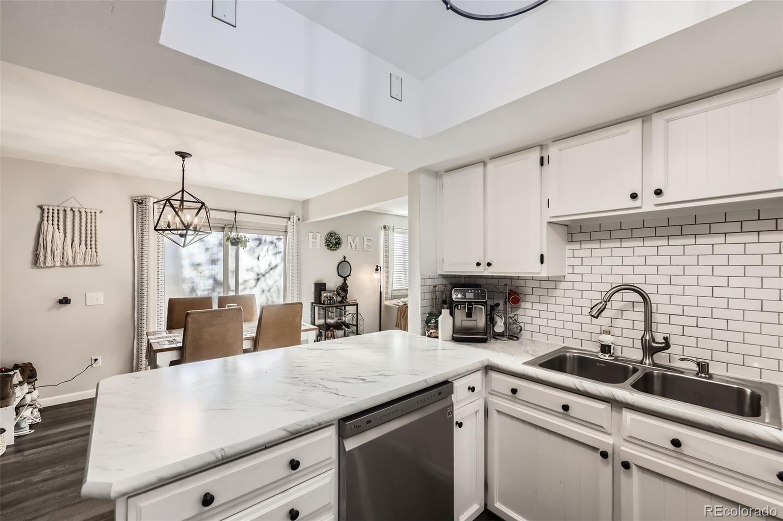 MLS Image #14 for 1945 w 102 avenue,thornton, Colorado