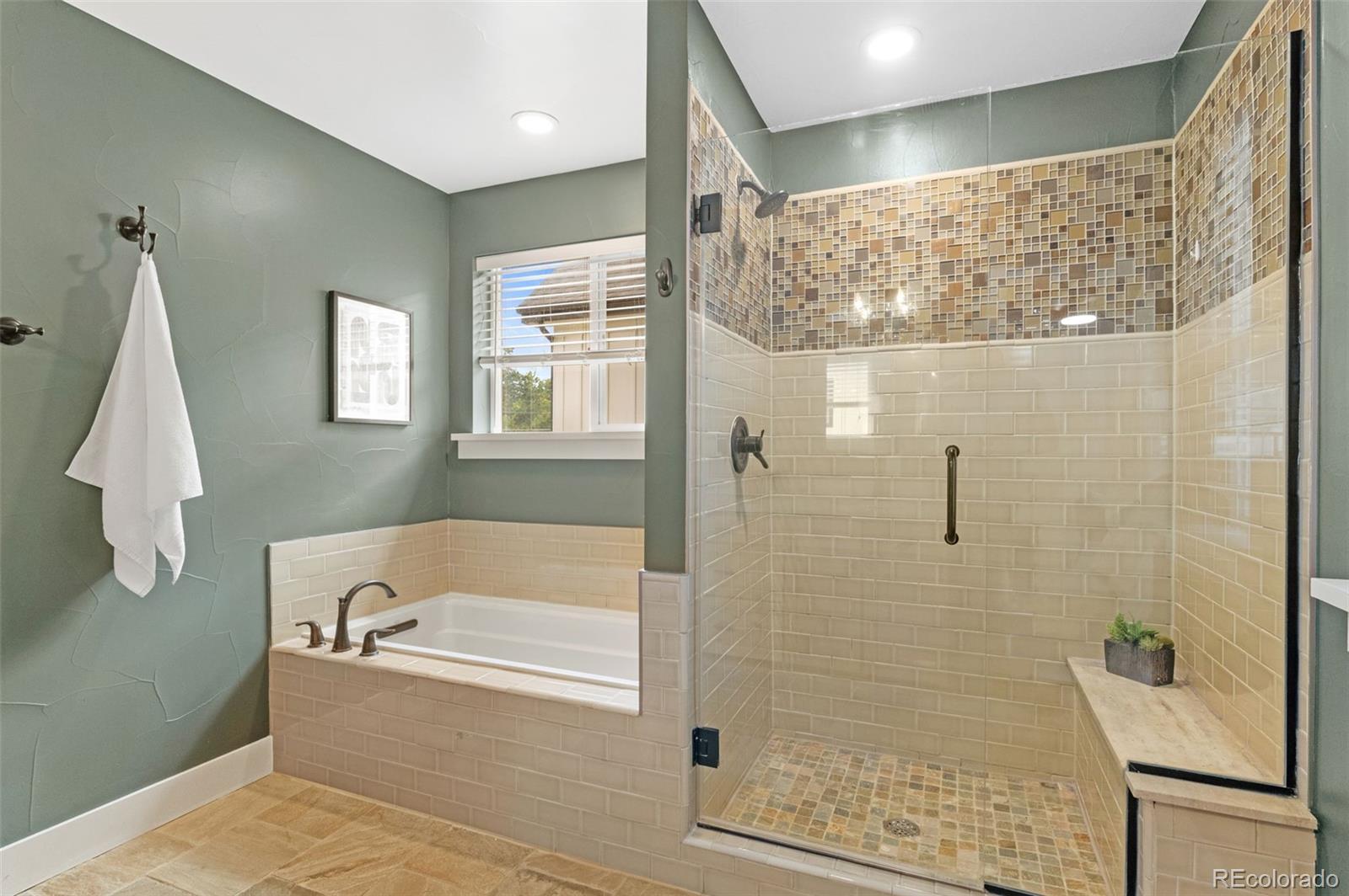 MLS Image #19 for 1728 s marion street,denver, Colorado