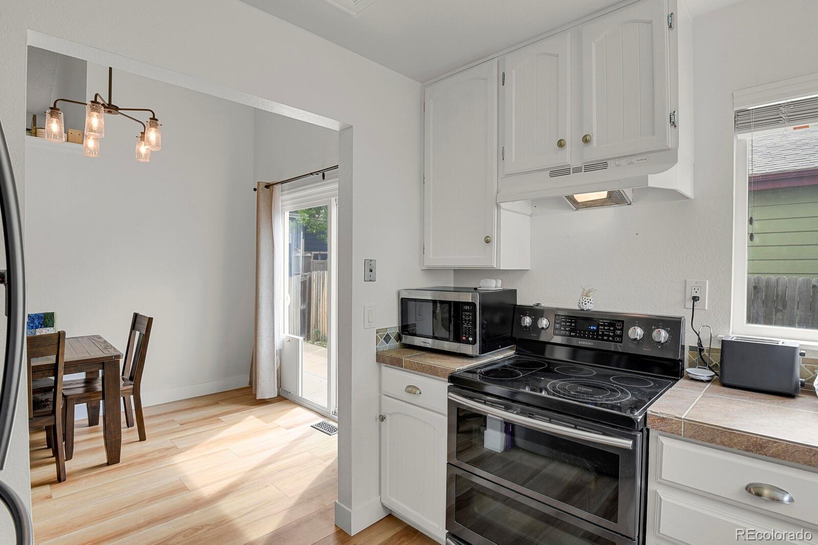 MLS Image #11 for 9904  garland court,broomfield, Colorado