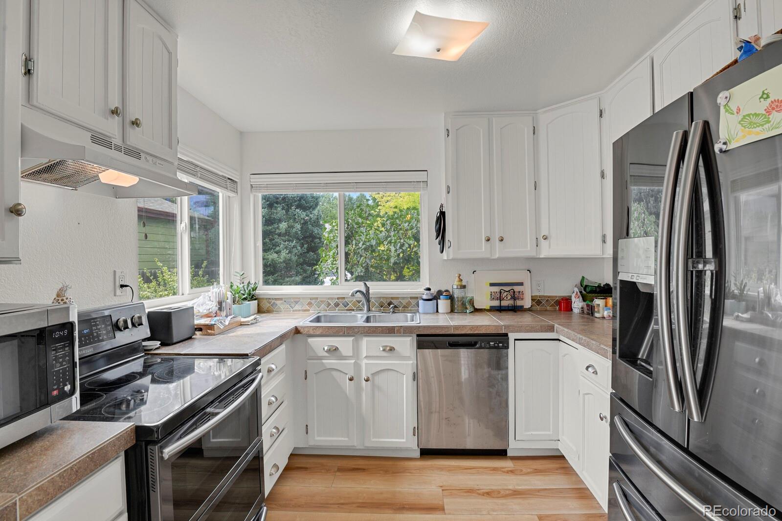 MLS Image #9 for 9904  garland court,broomfield, Colorado