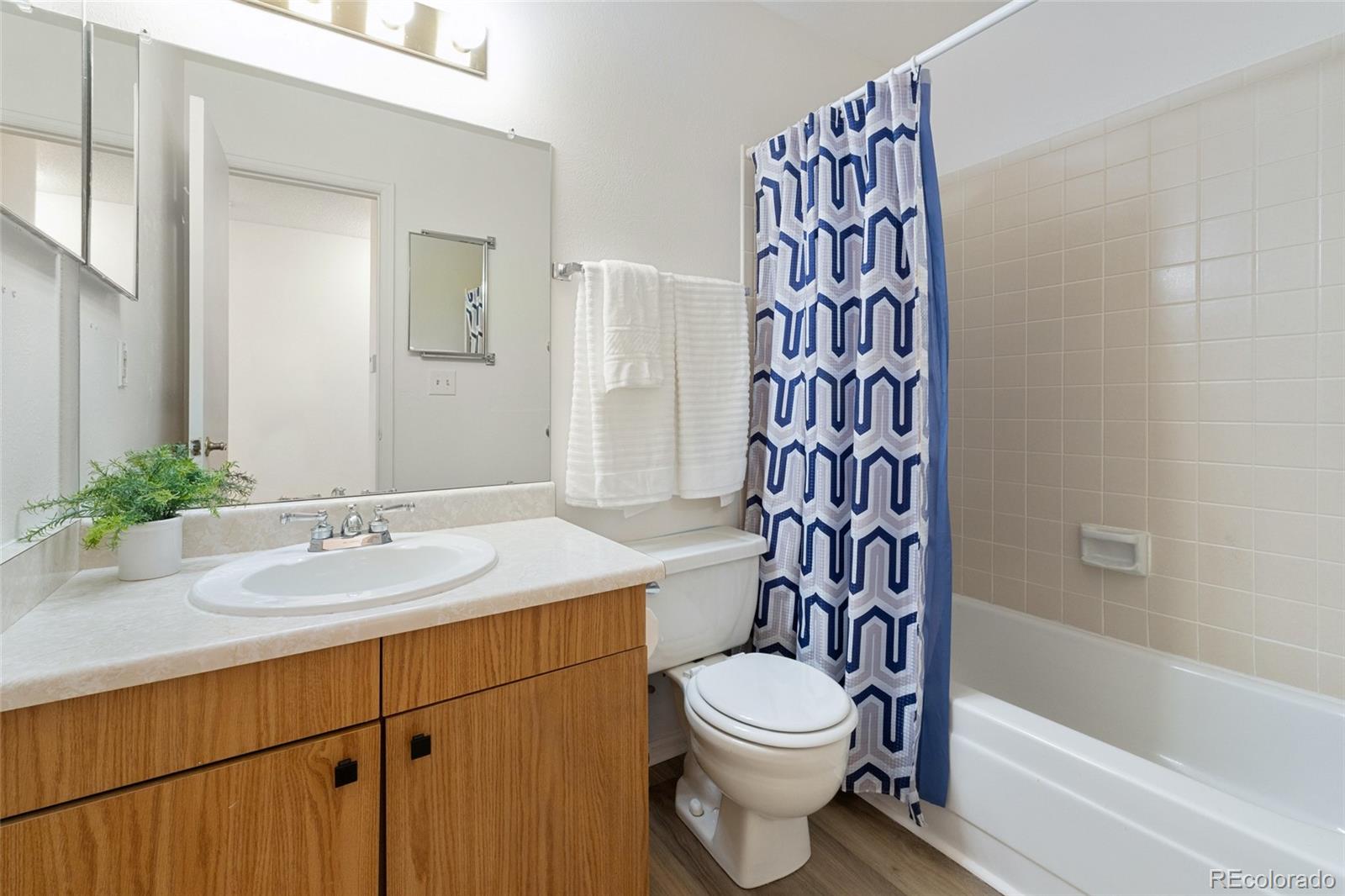 MLS Image #19 for 8417  everett way,arvada, Colorado