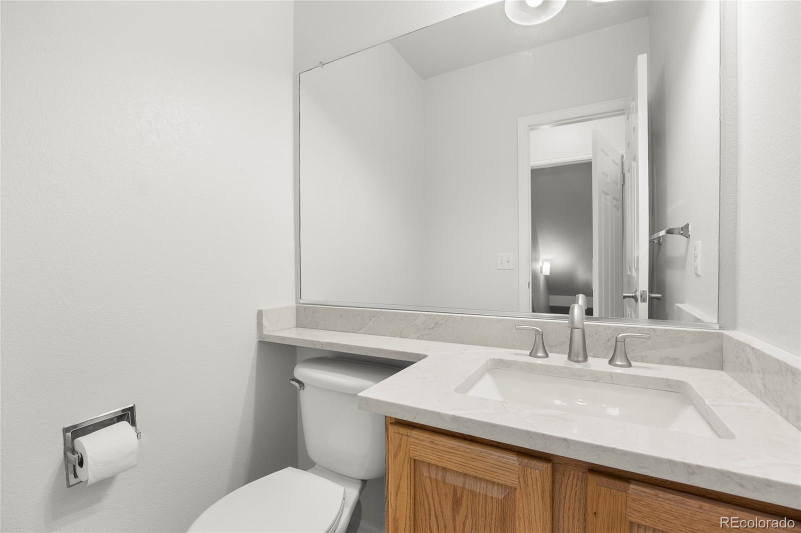 MLS Image #12 for 21429 e nassau avenue,aurora, Colorado