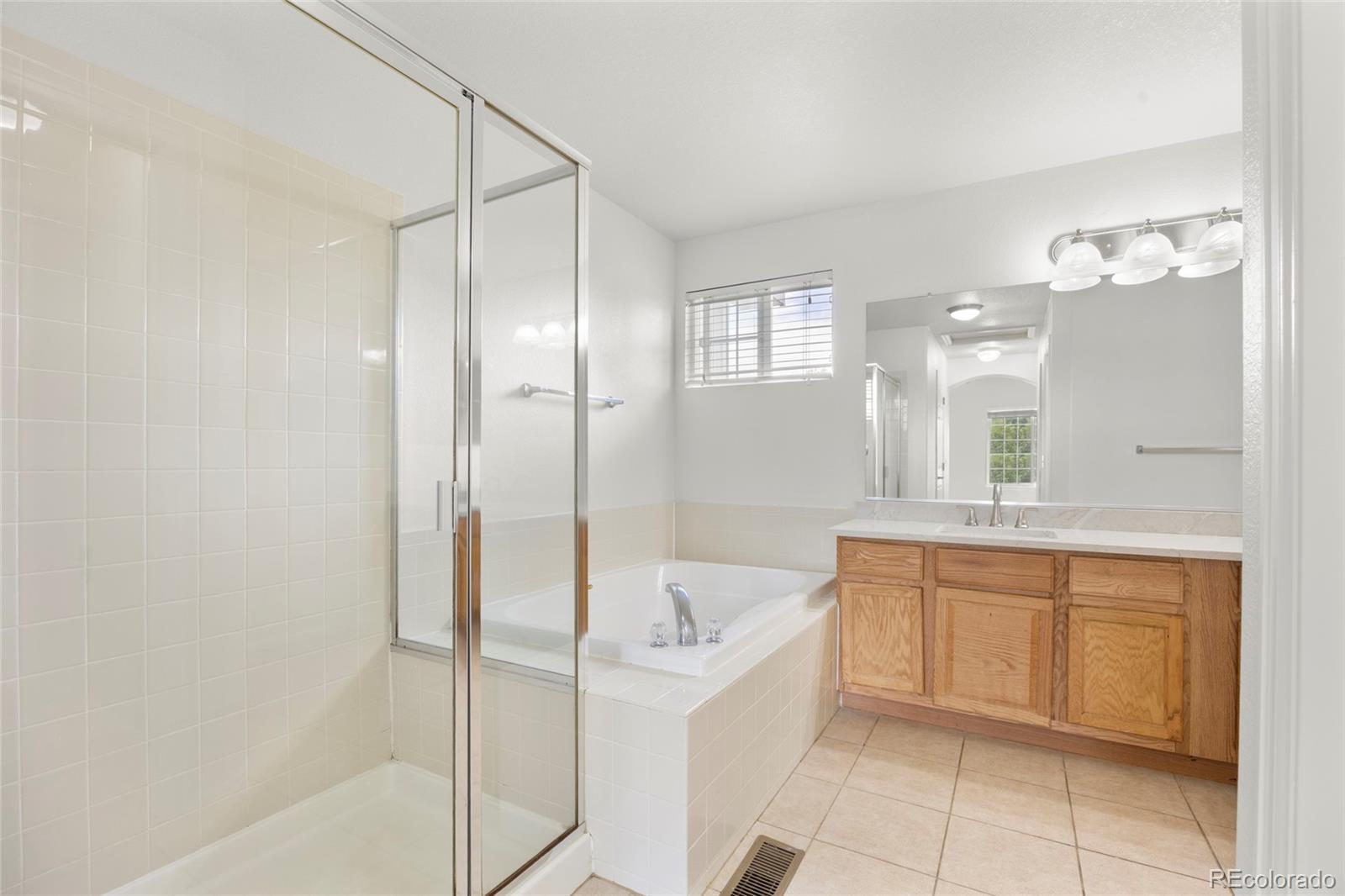 MLS Image #17 for 21429 e nassau avenue,aurora, Colorado