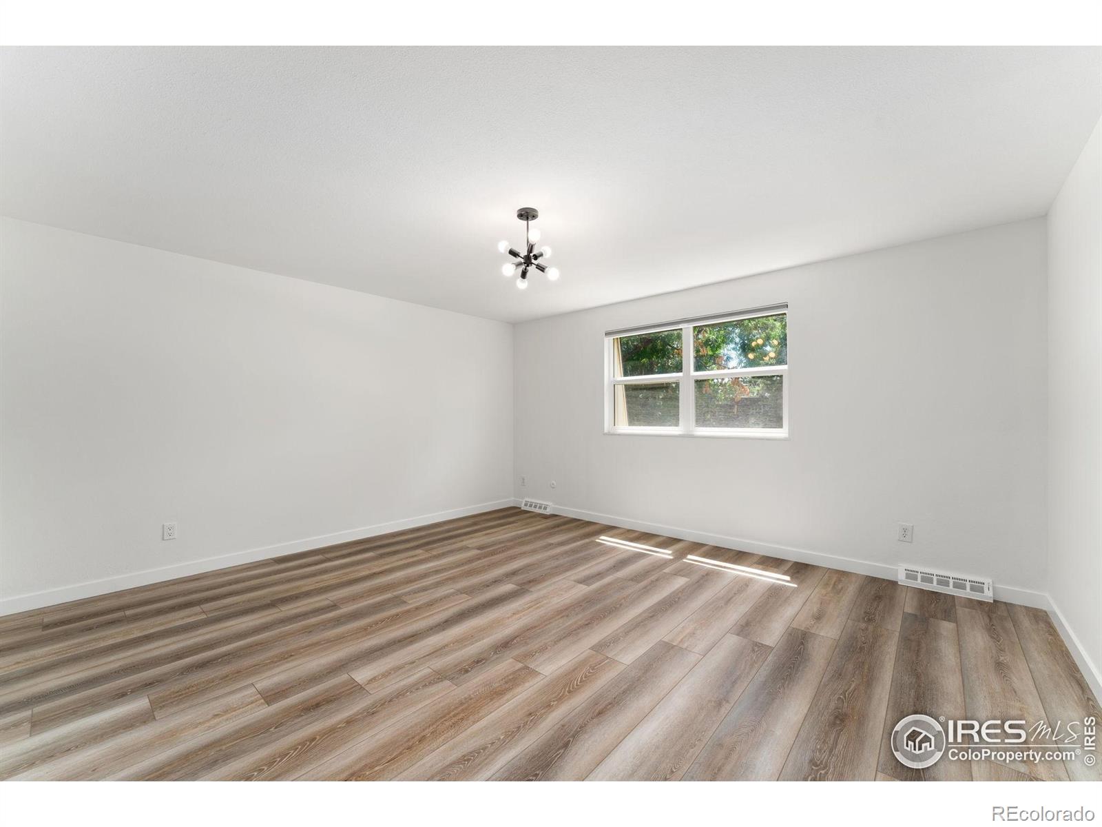 MLS Image #11 for 1200 s monaco ,denver, Colorado