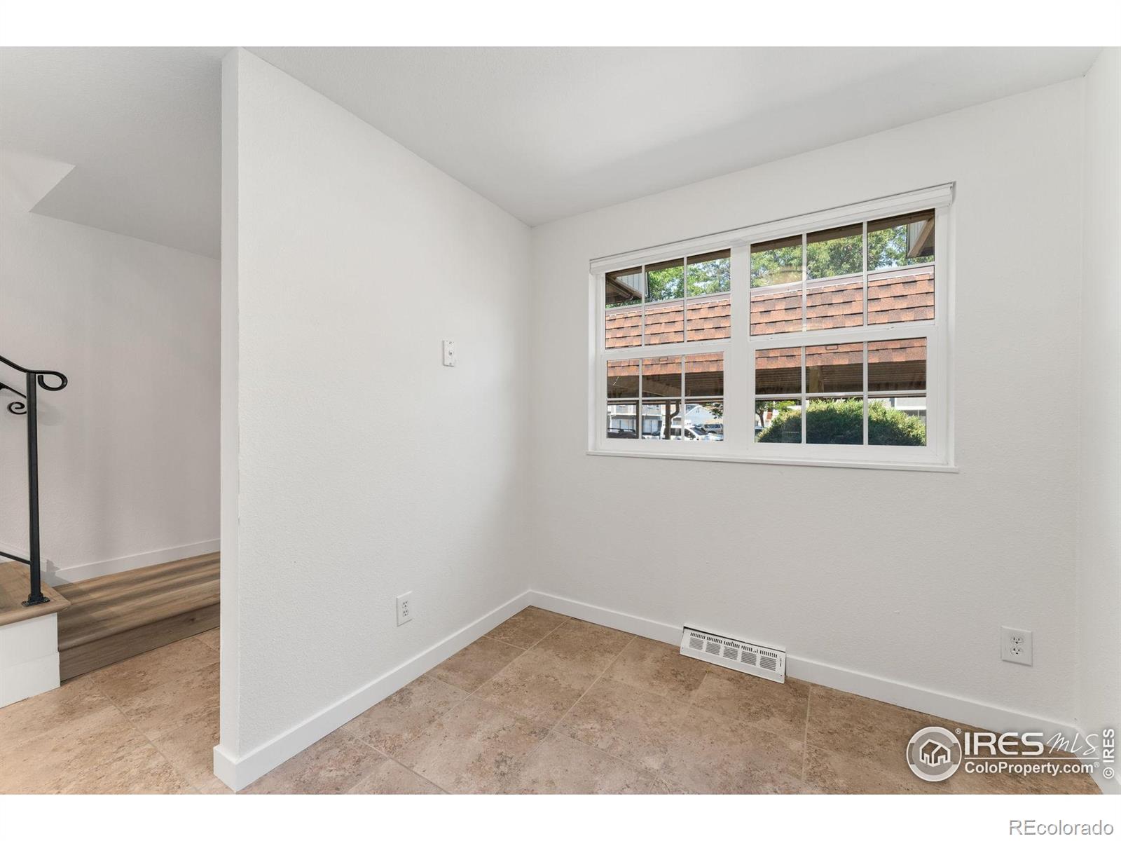MLS Image #4 for 1200 s monaco ,denver, Colorado