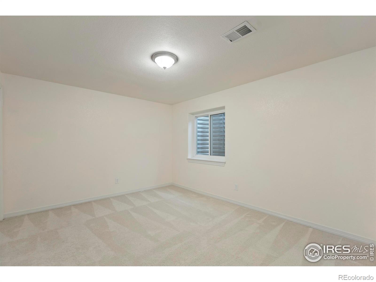 MLS Image #32 for 5603  weeping way,fort collins, Colorado