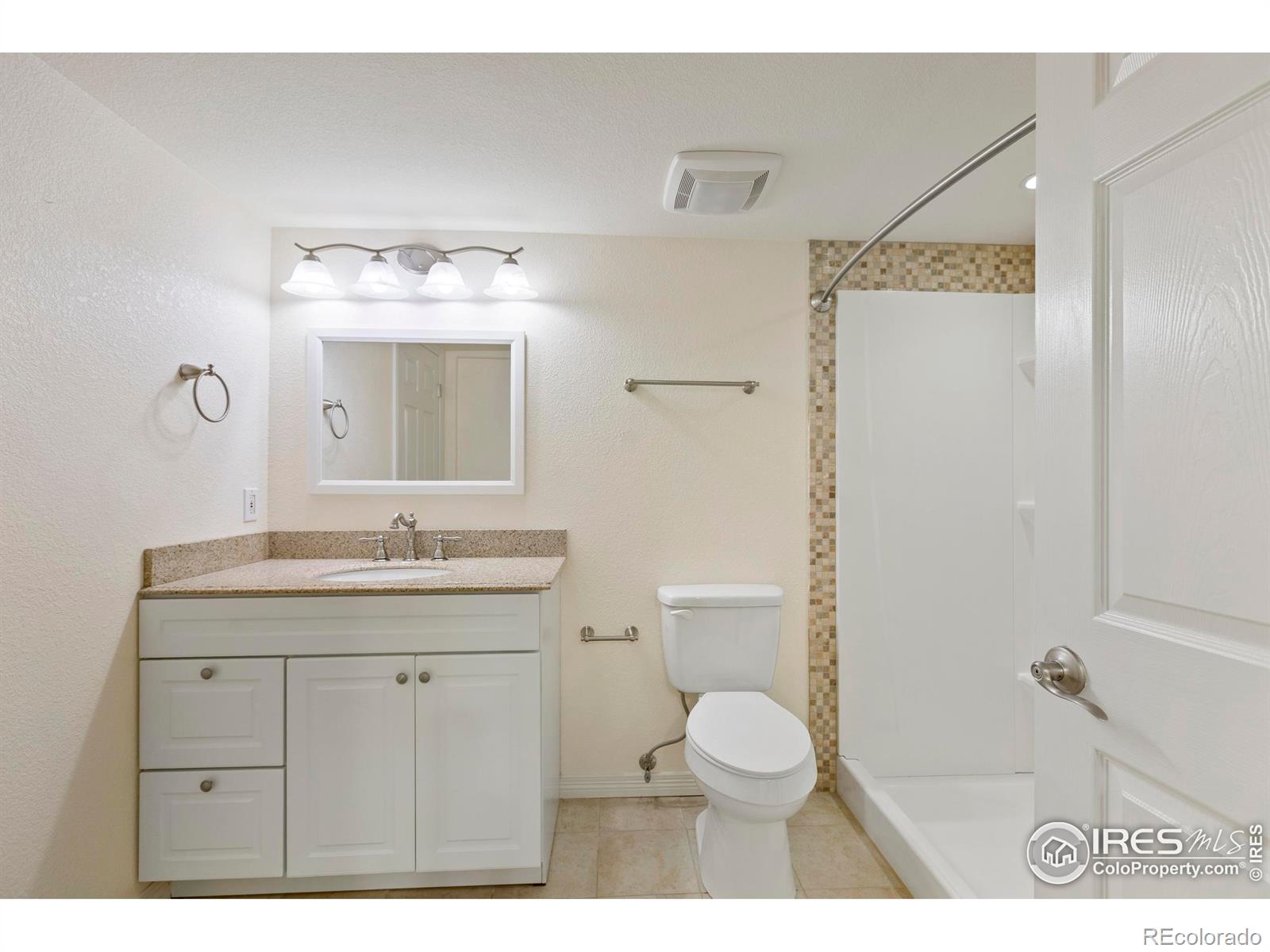 MLS Image #33 for 5603  weeping way,fort collins, Colorado