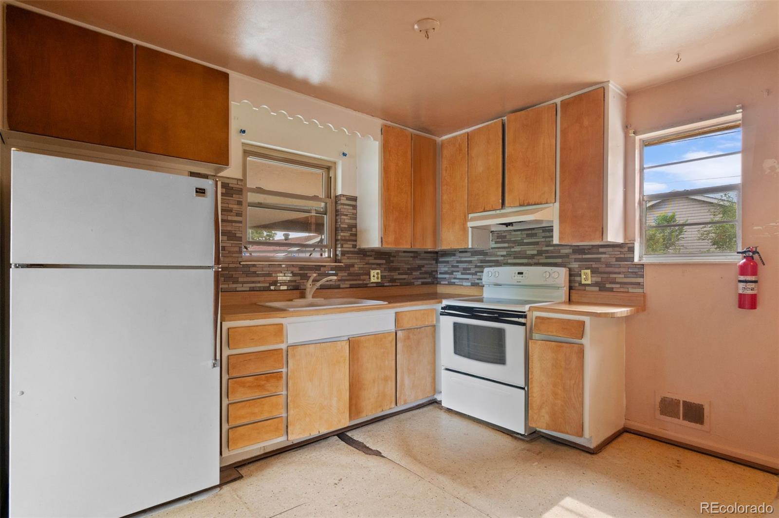 MLS Image #12 for 11409  irma drive,northglenn, Colorado