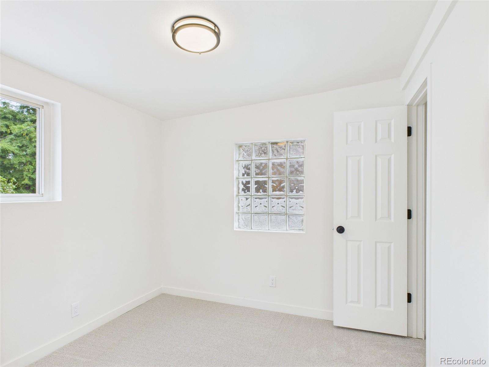 MLS Image #12 for 1060 s quitman street,denver, Colorado