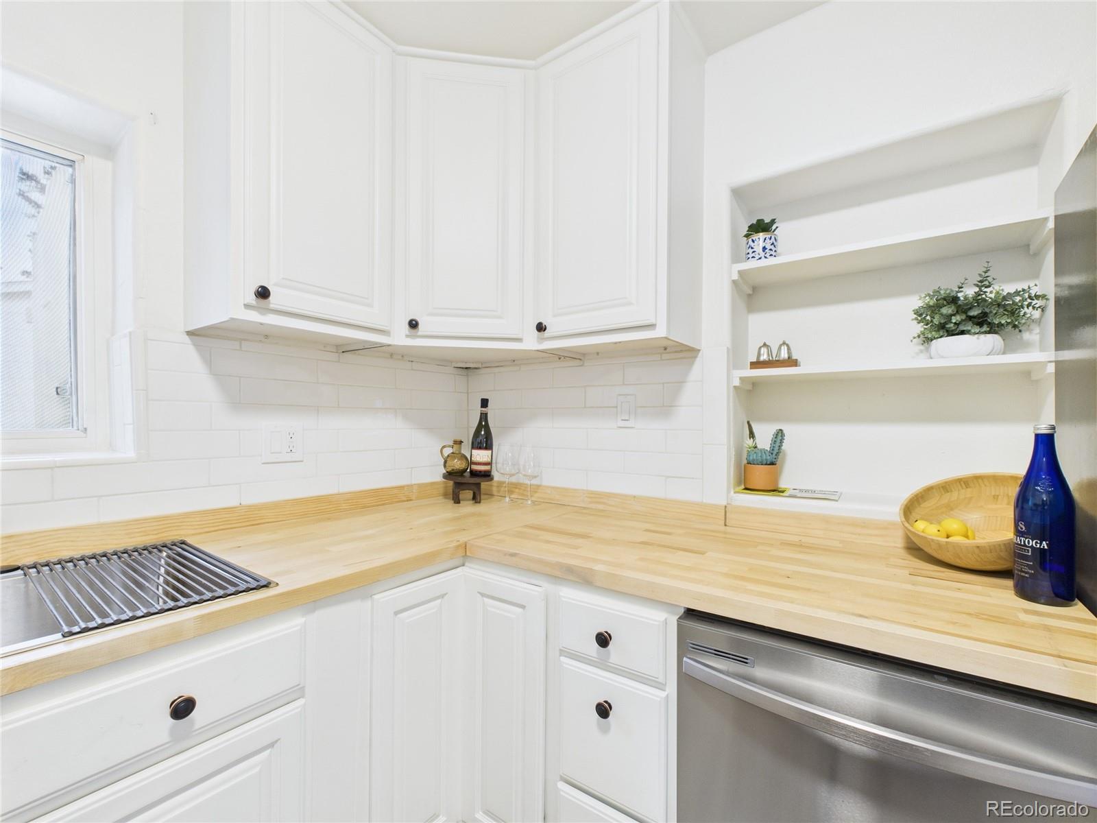 MLS Image #8 for 1060 s quitman street,denver, Colorado