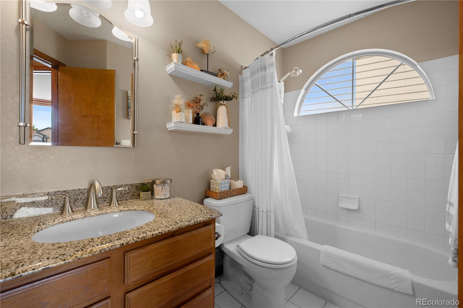 MLS Image #22 for 10916 w dumbarton circle,littleton, Colorado