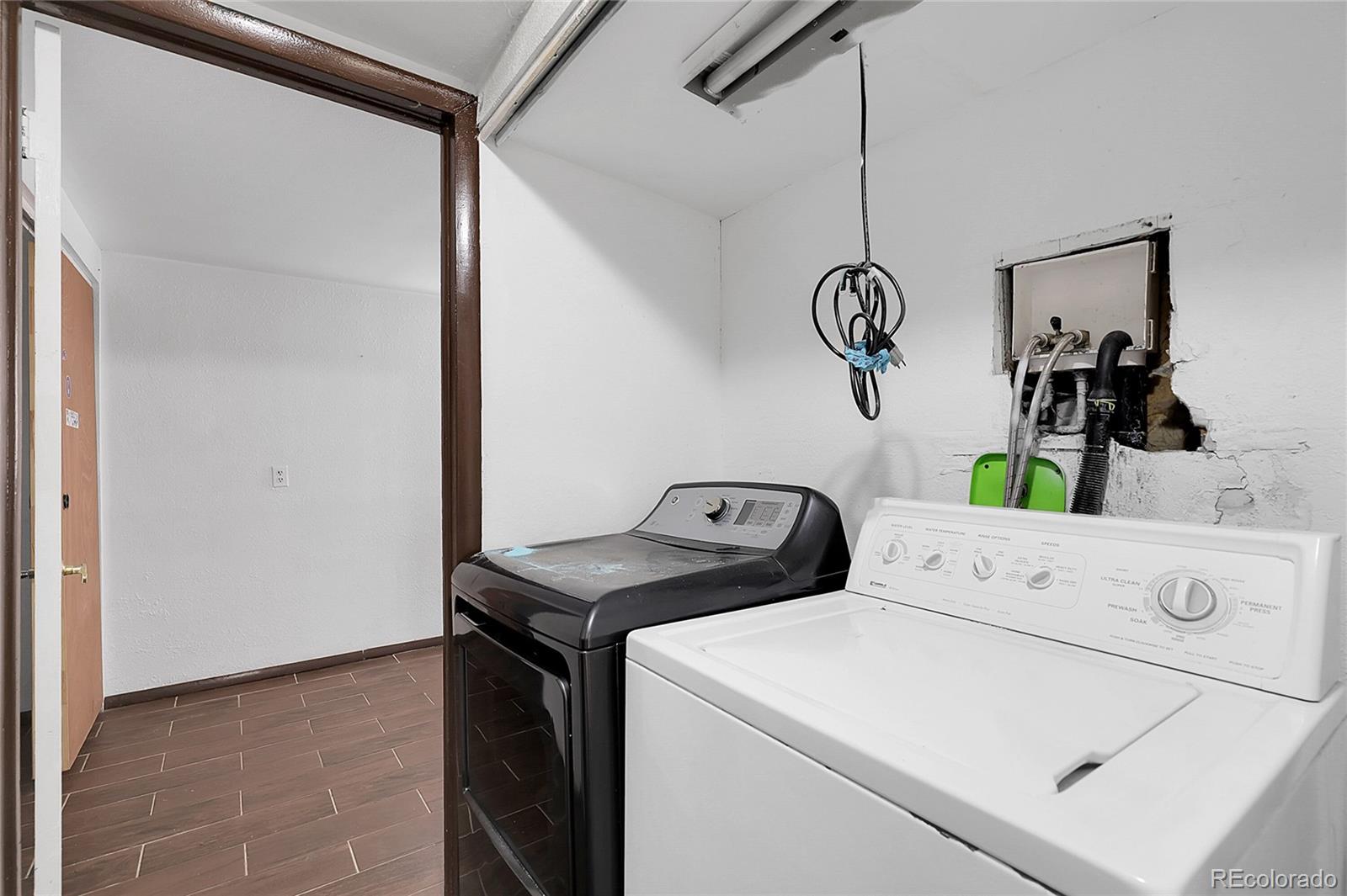MLS Image #10 for 13791 e 23rd avenue,aurora, Colorado