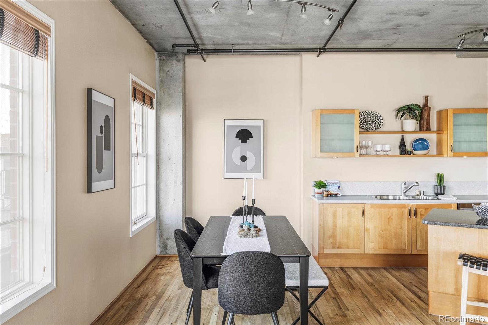MLS Image #10 for 1499  blake street 4o,denver, Colorado