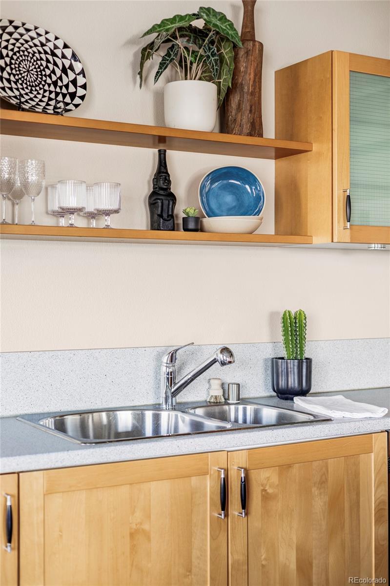 MLS Image #8 for 1499  blake street 4o,denver, Colorado