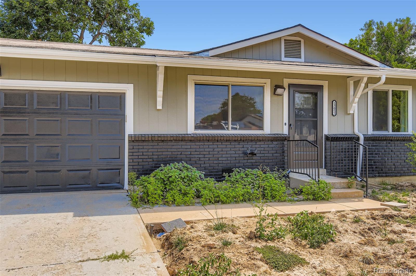 MLS Image #3 for 13052 e arkansas drive,aurora, Colorado