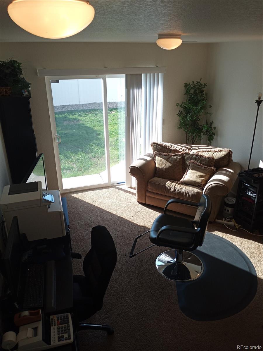 MLS Image #4 for 5571  killarney street,denver, Colorado