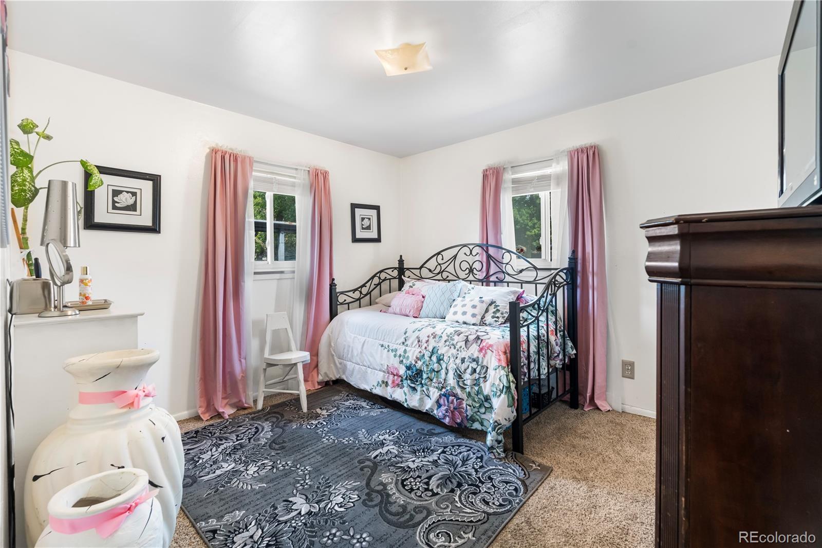 MLS Image #2 for 1157  worchester street,aurora, Colorado