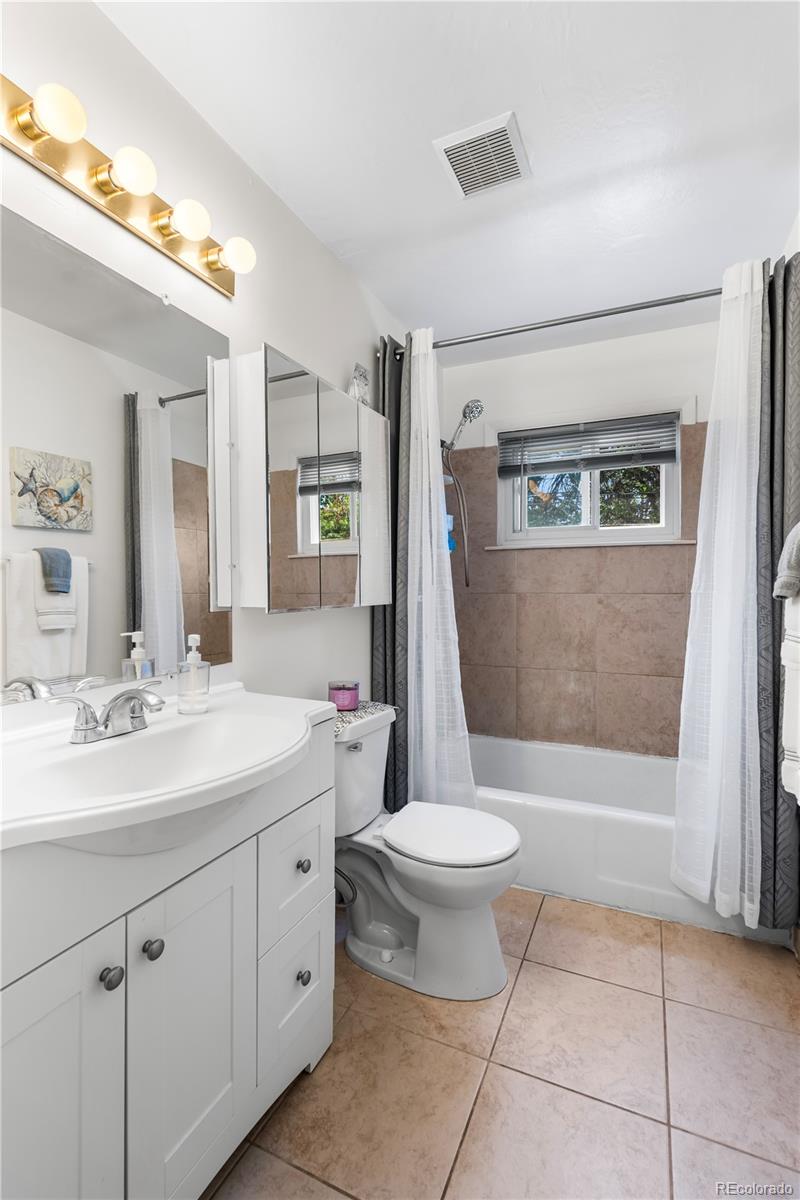MLS Image #5 for 1157  worchester street,aurora, Colorado