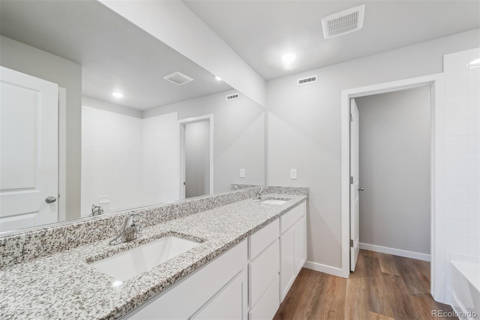 MLS Image #11 for 936  montbello avenue,fort lupton, Colorado