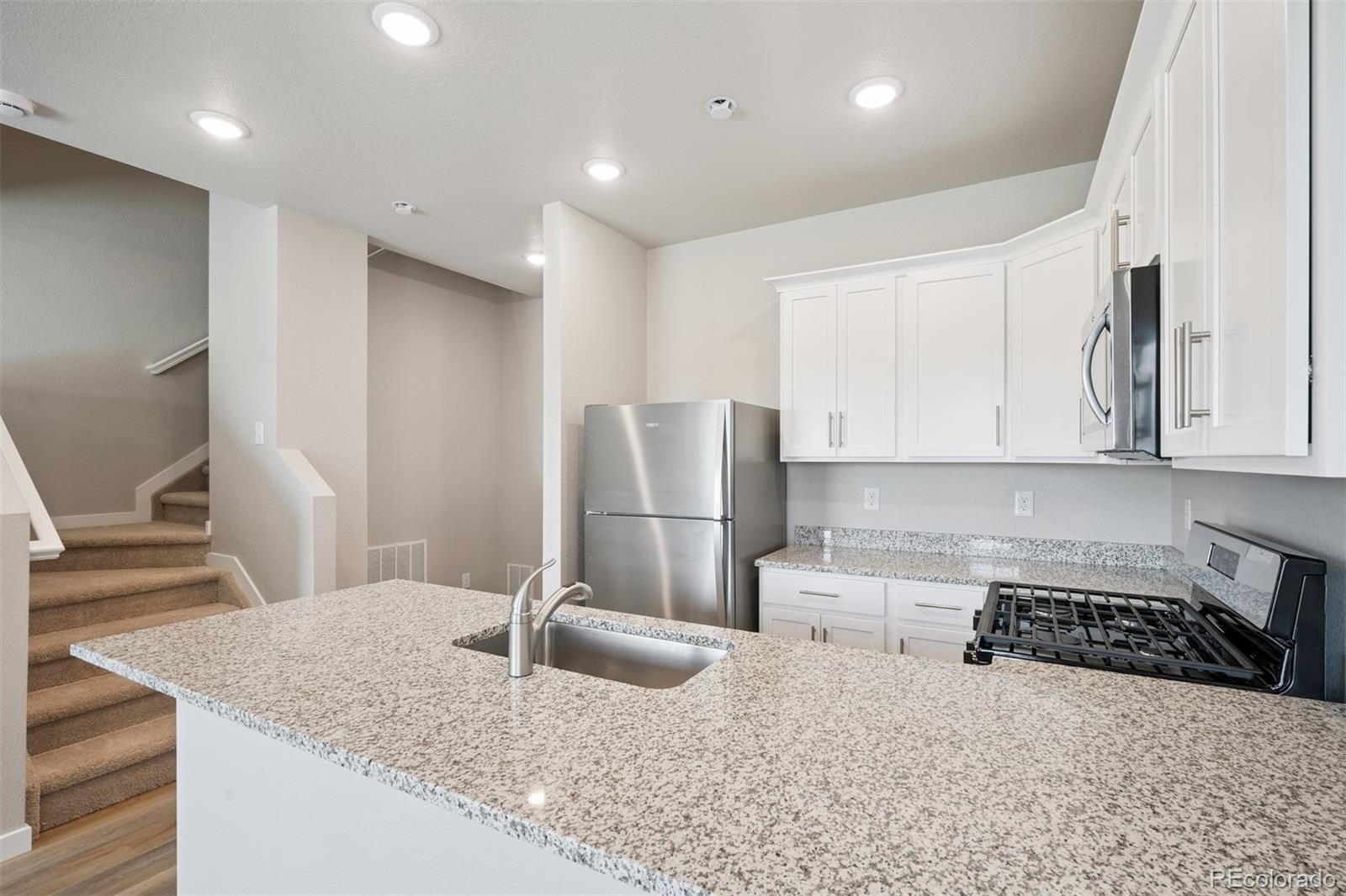 MLS Image #2 for 936  montbello avenue,fort lupton, Colorado
