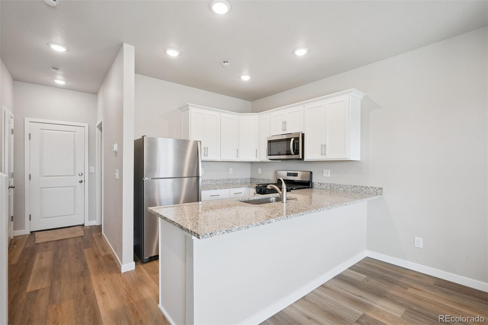 MLS Image #4 for 936  montbello avenue,fort lupton, Colorado