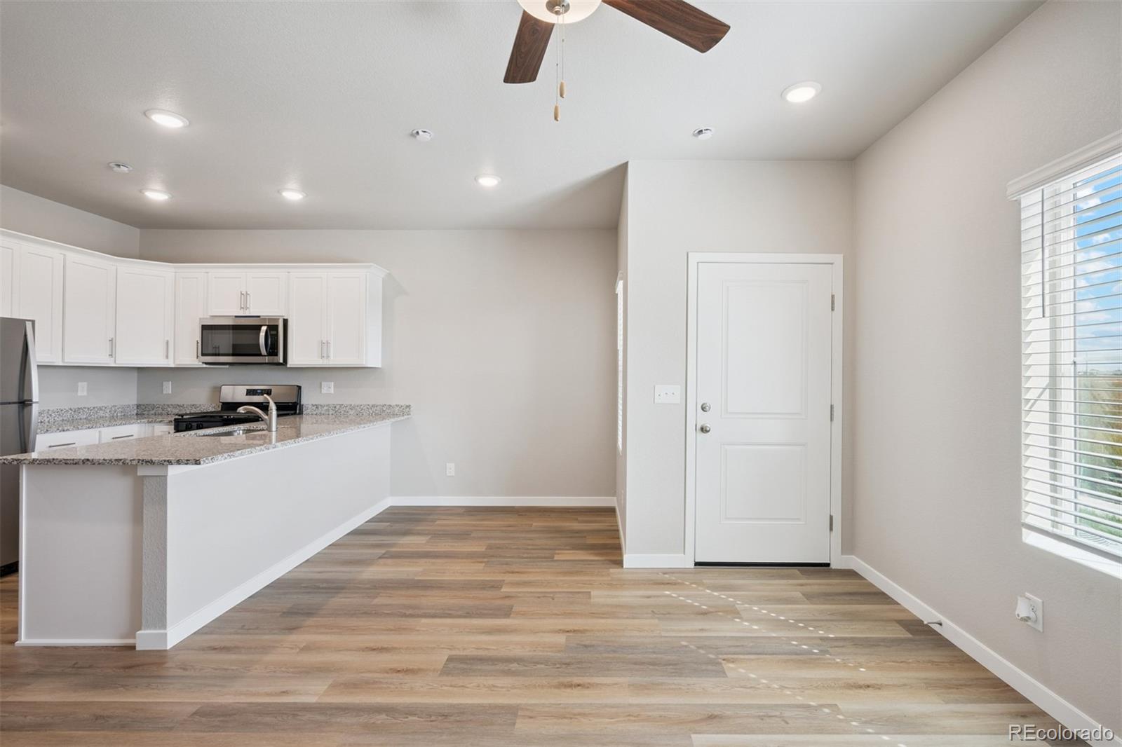 MLS Image #6 for 936  montbello avenue,fort lupton, Colorado