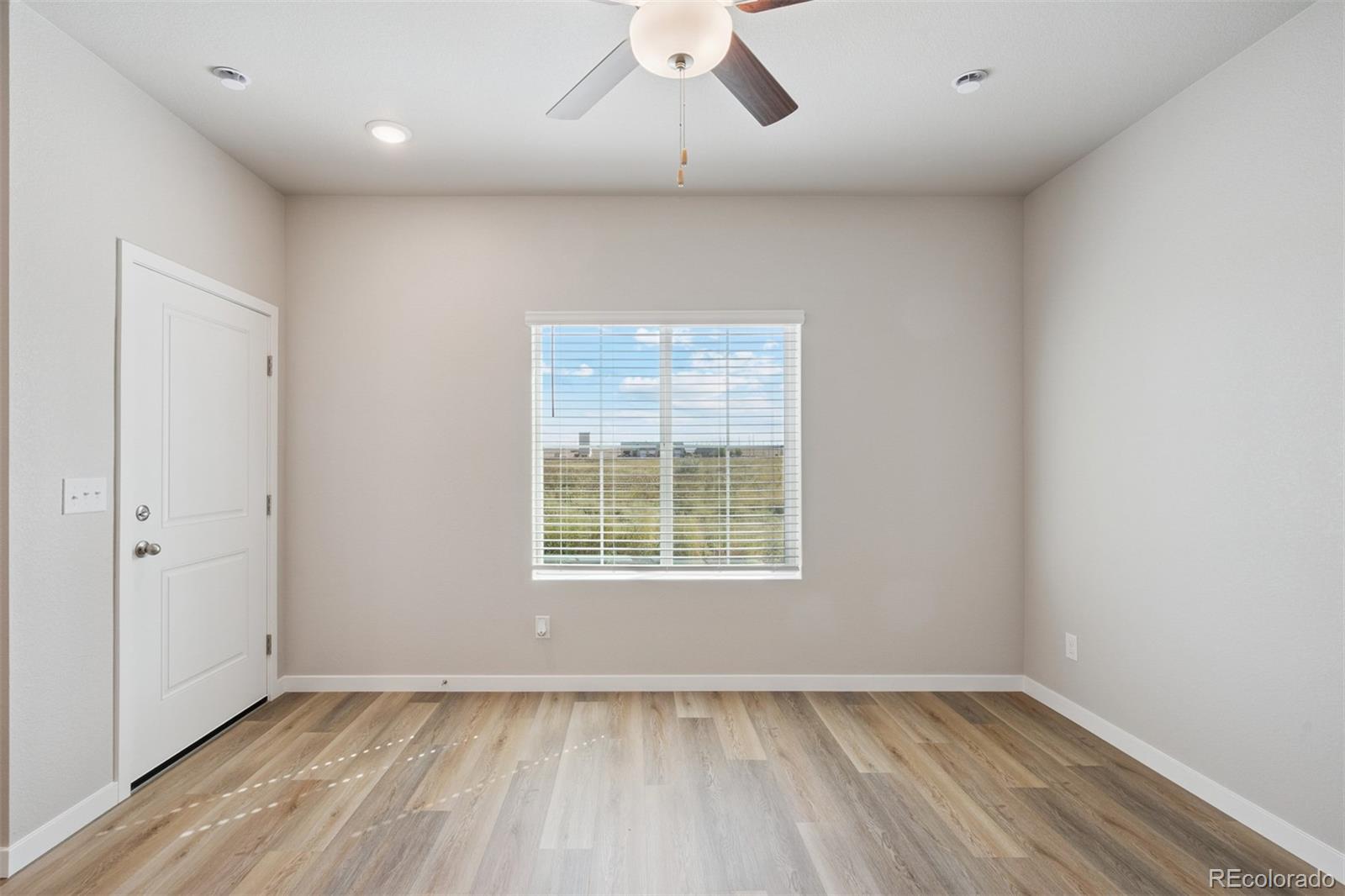 MLS Image #8 for 936  montbello avenue,fort lupton, Colorado