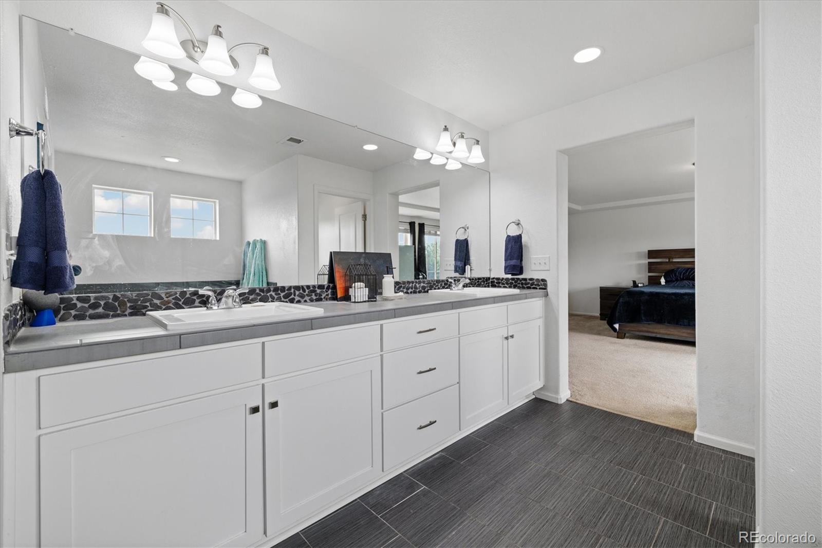 MLS Image #18 for 13330 e 106th place,commerce city, Colorado