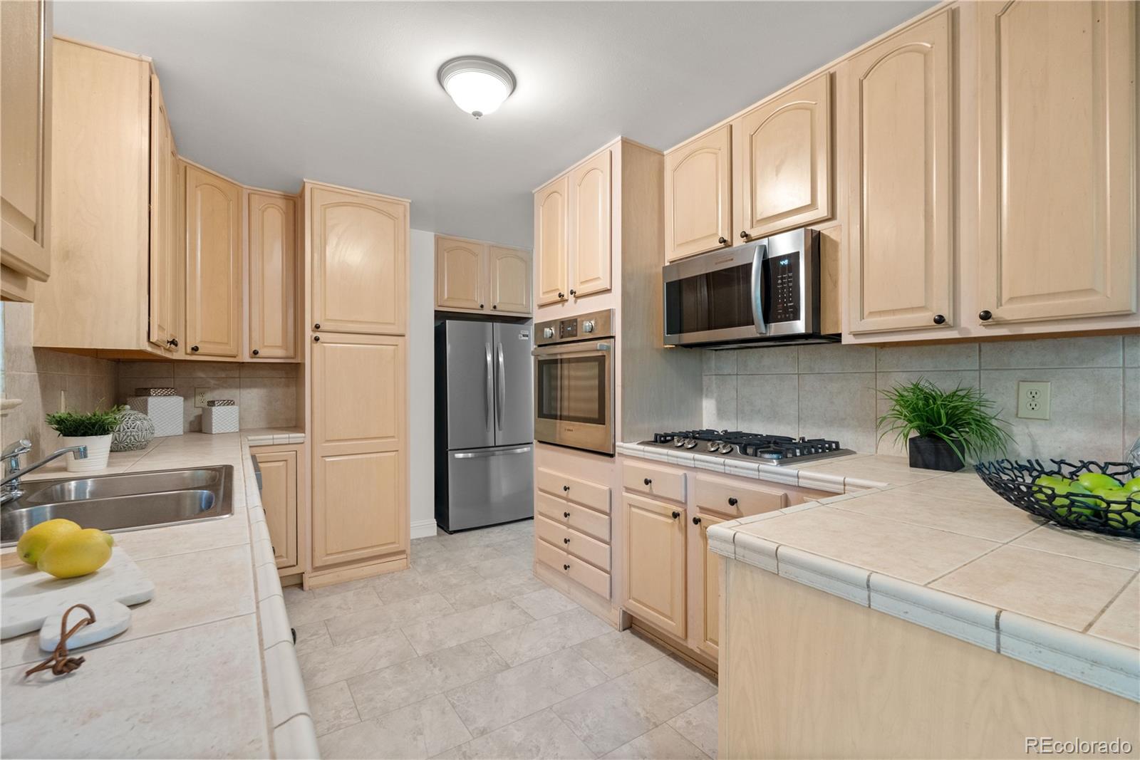 MLS Image #9 for 1695 s ginger court,denver, Colorado