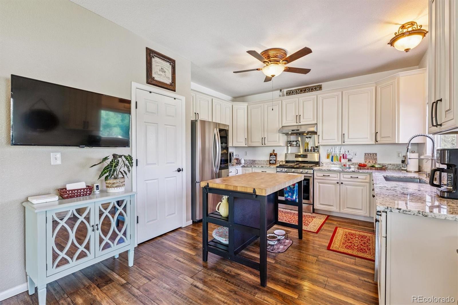 MLS Image #11 for 13995  cook street,thornton, Colorado