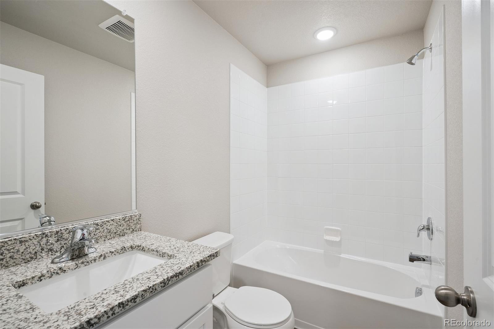MLS Image #15 for 934  montbello avenue,fort lupton, Colorado