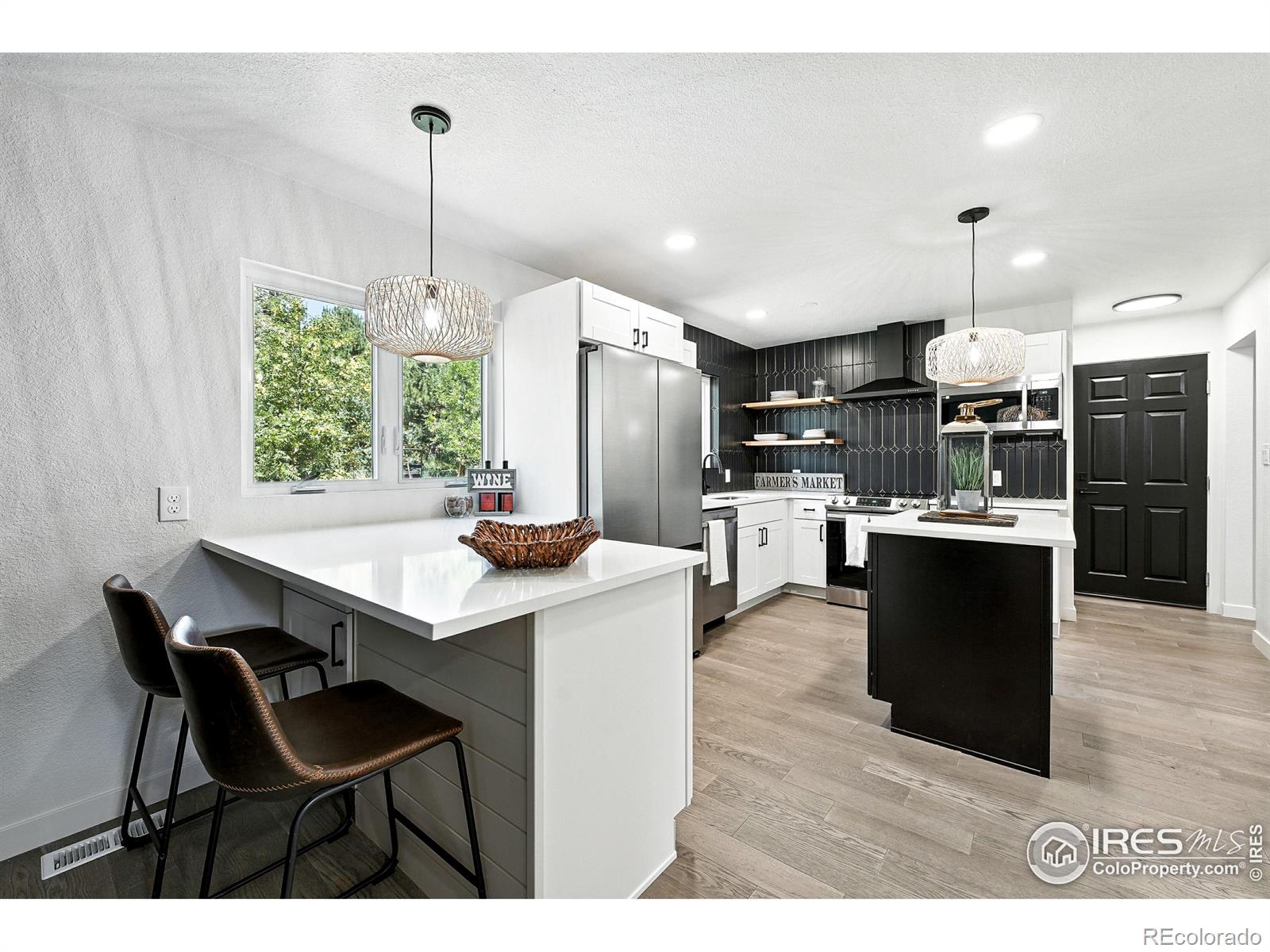 MLS Image #12 for 710  locust street,fort collins, Colorado