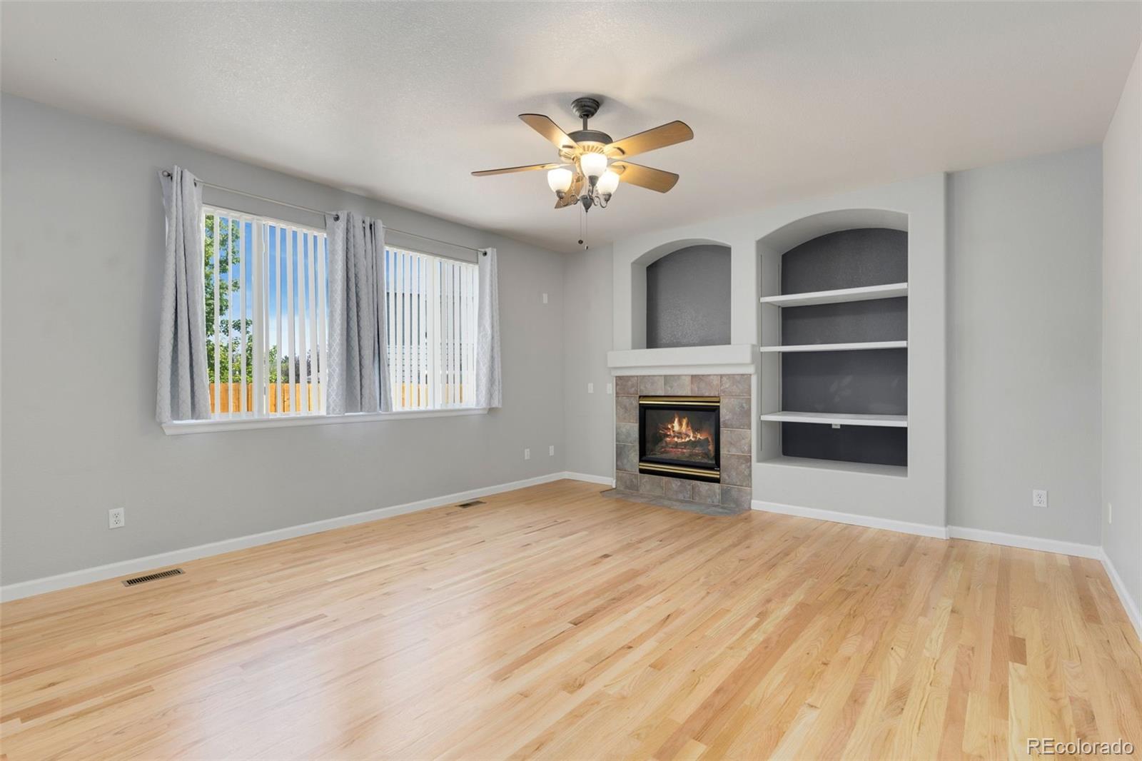 MLS Image #12 for 2010  glenarbor court,longmont, Colorado