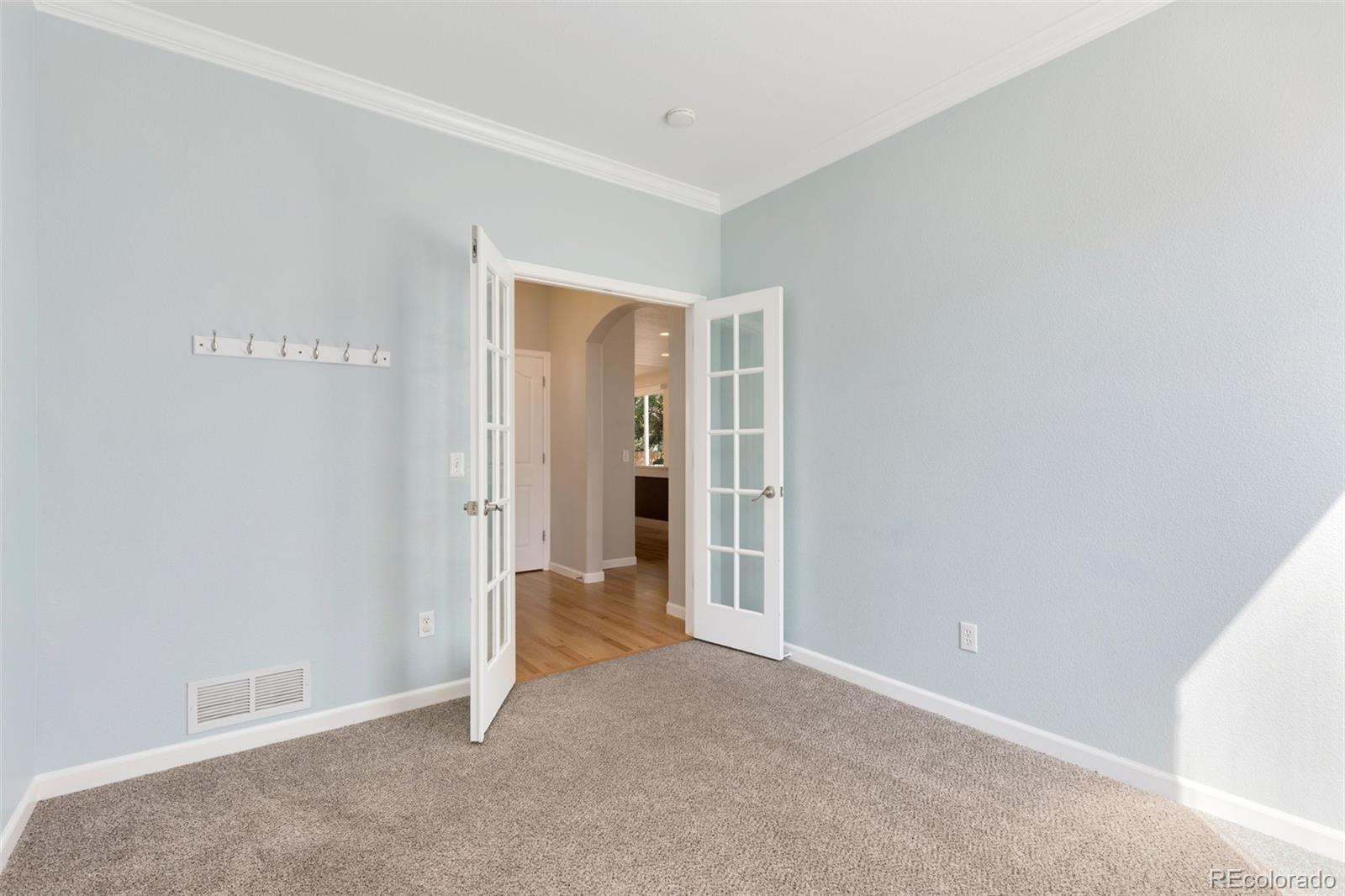 MLS Image #16 for 2010  glenarbor court,longmont, Colorado
