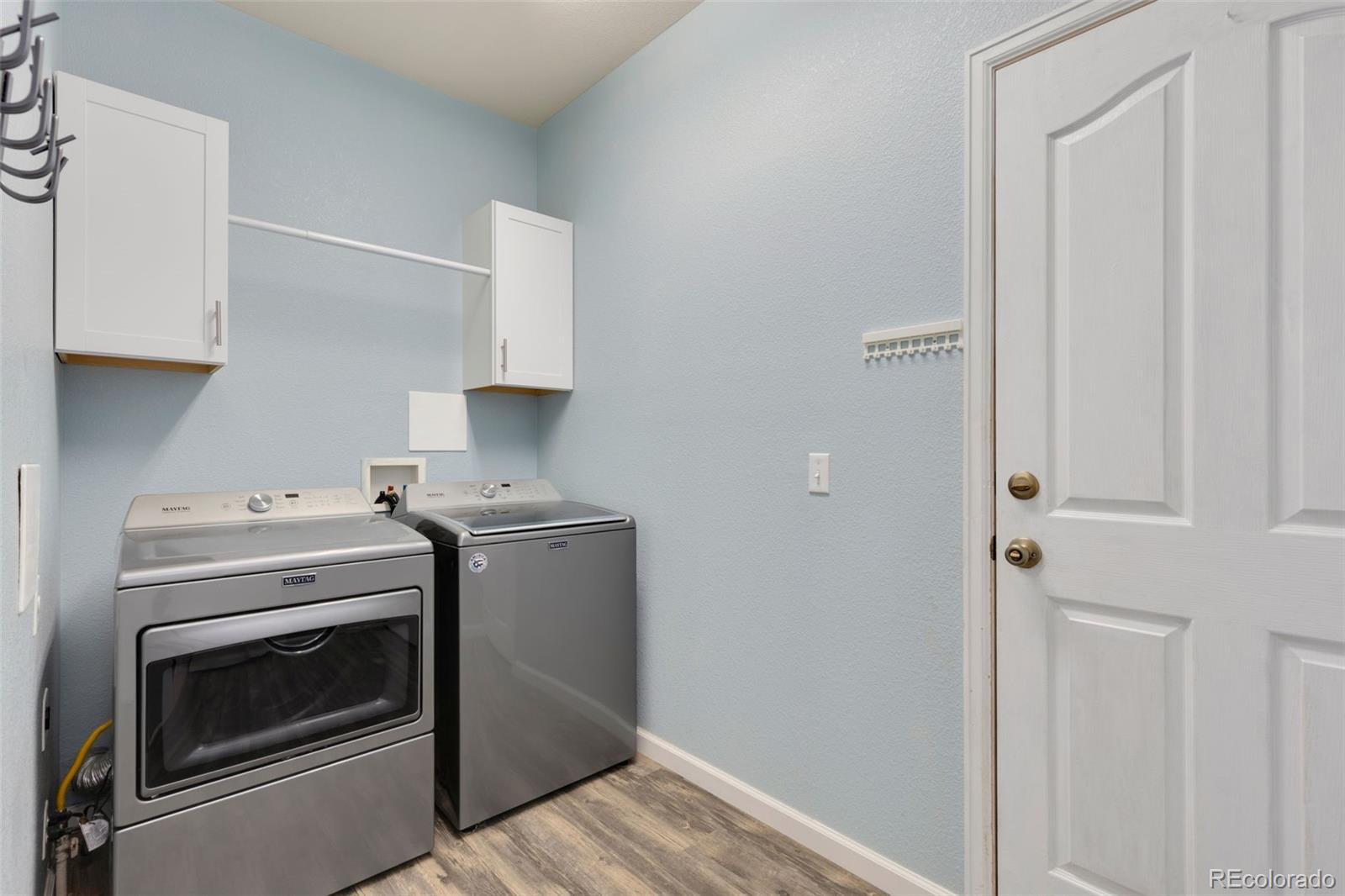 MLS Image #17 for 2010  glenarbor court,longmont, Colorado