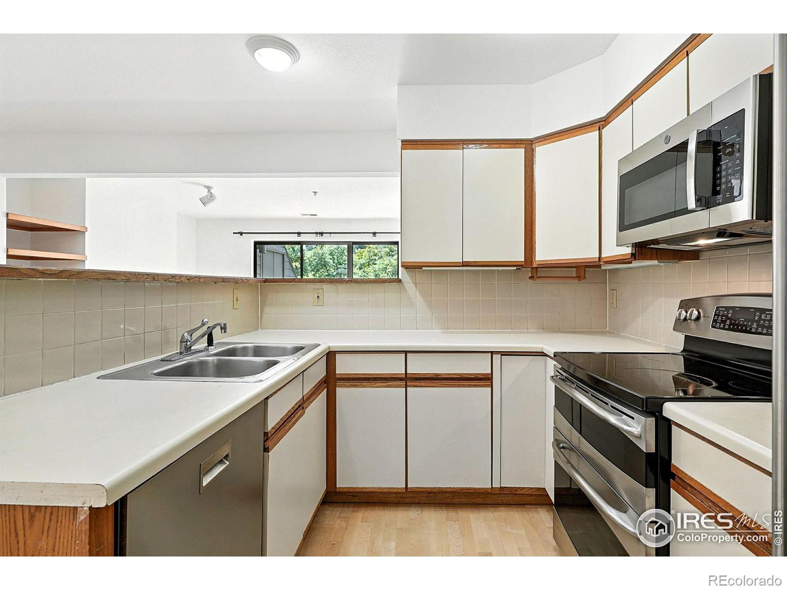 MLS Image #12 for 836  walnut street,boulder, Colorado
