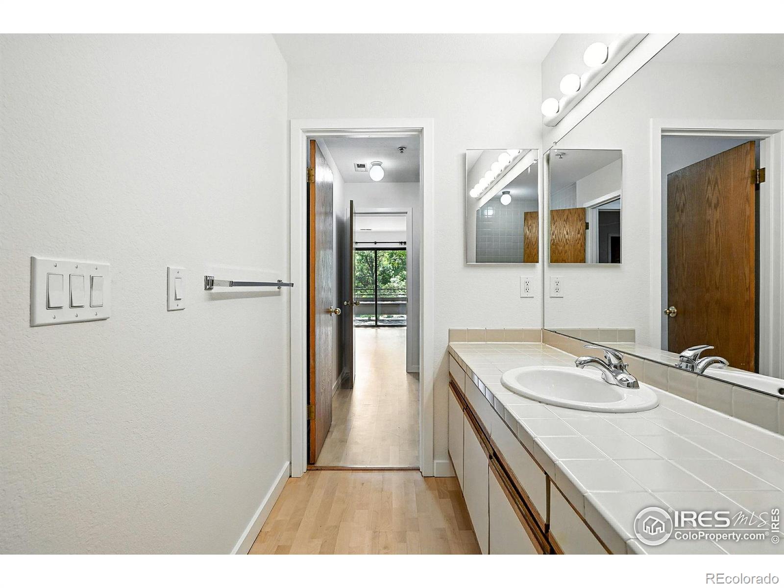 MLS Image #21 for 836  walnut street,boulder, Colorado