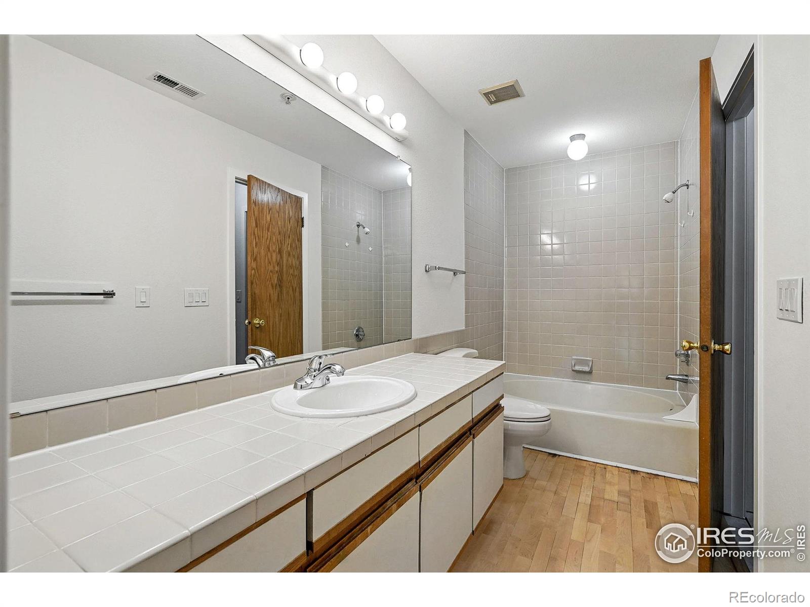 MLS Image #22 for 836  walnut street,boulder, Colorado