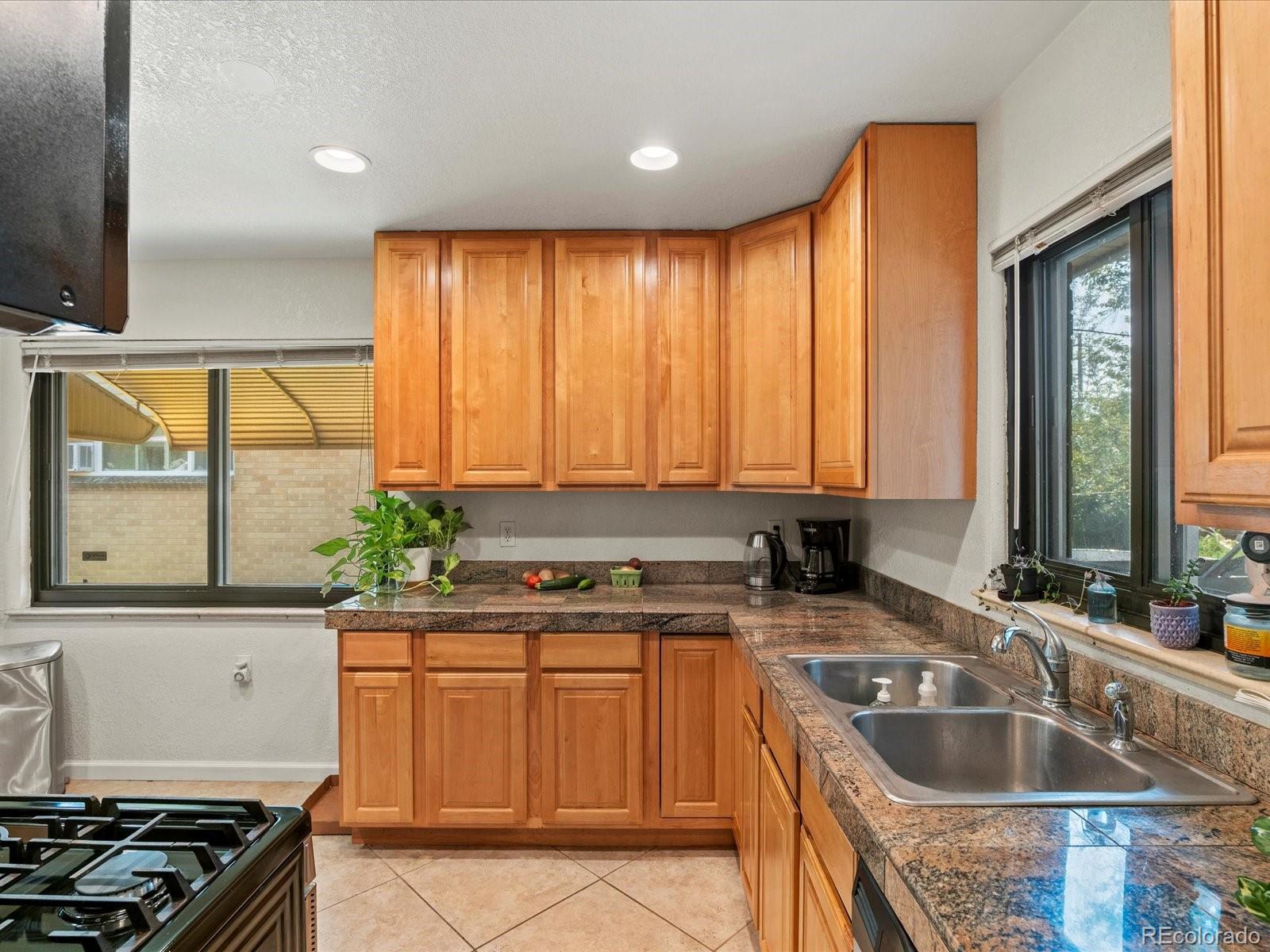 MLS Image #32 for 2321  jamaica street,aurora, Colorado