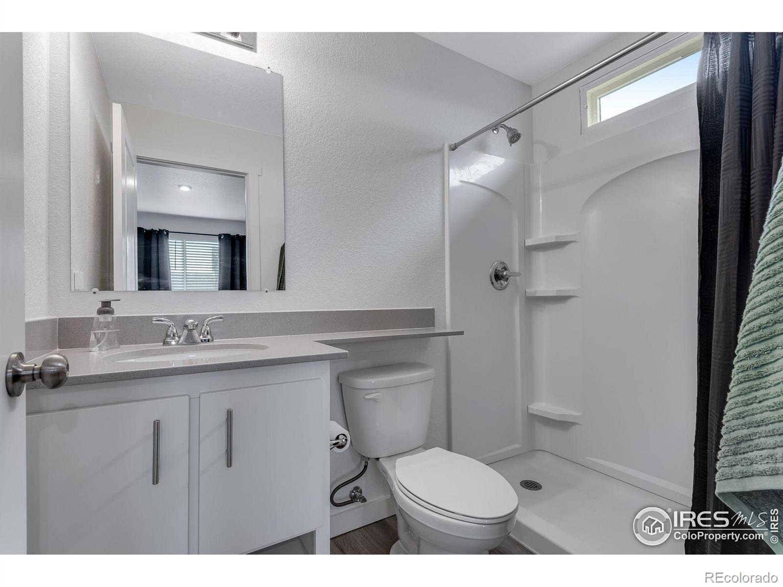 MLS Image #16 for 18266 e 51st avenue,denver, Colorado