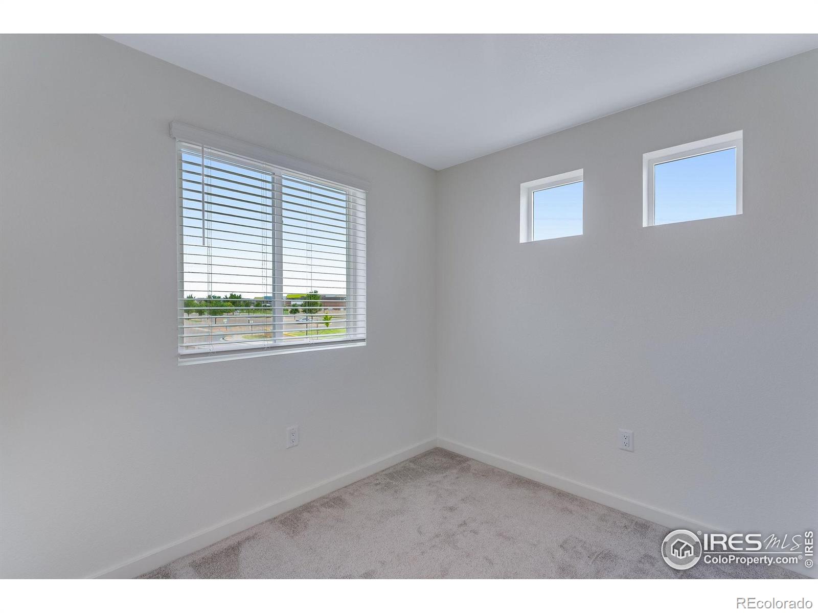 MLS Image #20 for 18266 e 51st avenue,denver, Colorado