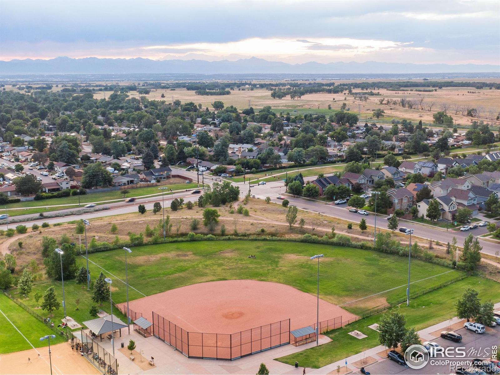 MLS Image #33 for 18266 e 51st avenue,denver, Colorado